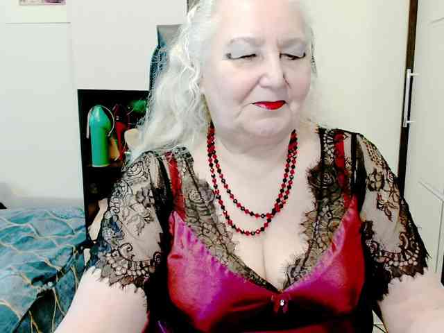 GrannyWants webcam