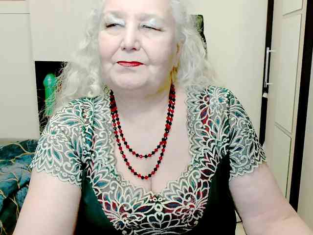 GrannyWants webcam