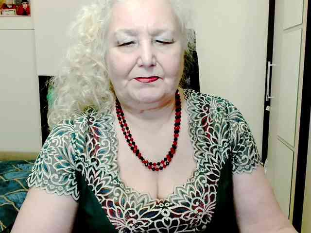 GrannyWants webcam