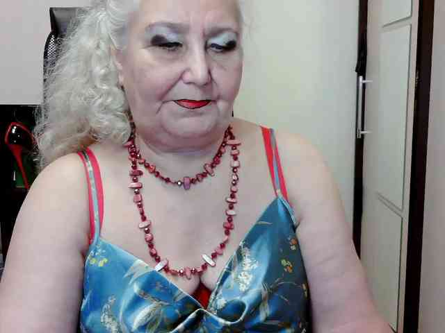 GrannyWants webcam