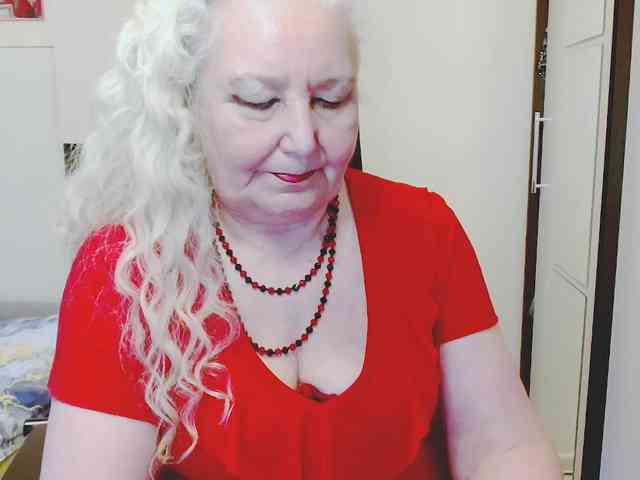 GrannyWants webcam
