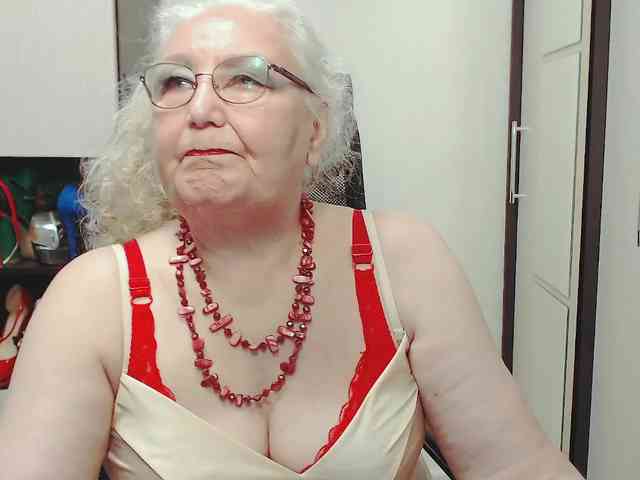 GrannyWants webcam