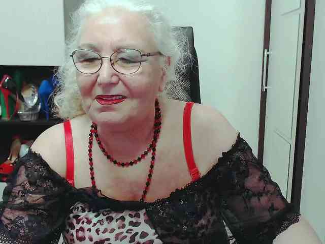 GrannyWants webcam