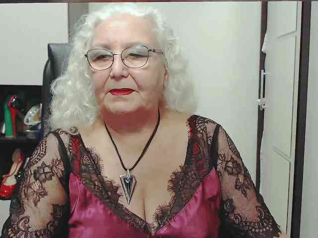 GrannyWants webcam