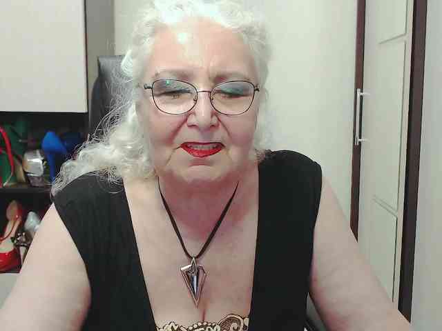 GrannyWants webcam