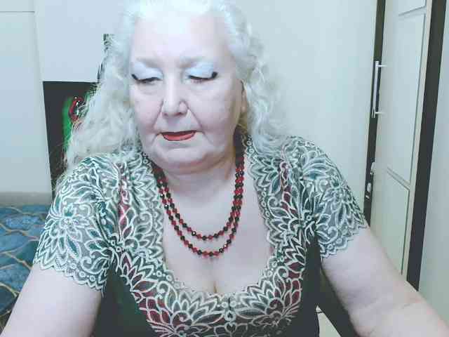 GrannyWants webcam