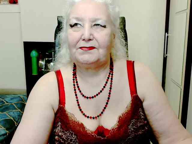 GrannyWants webcam