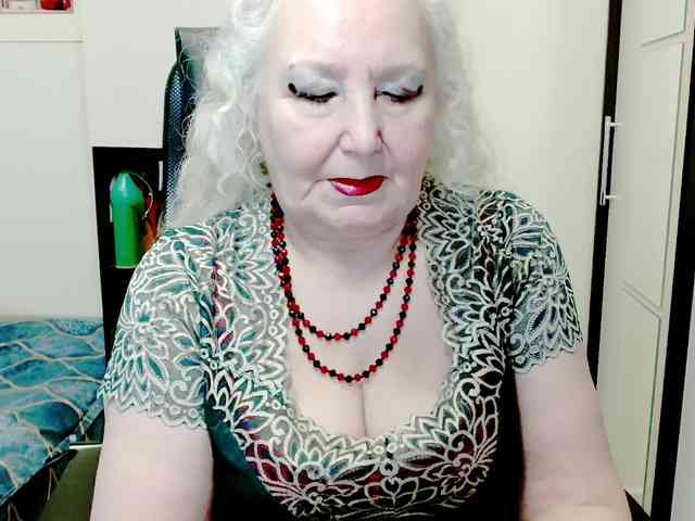GrannyWants webcam