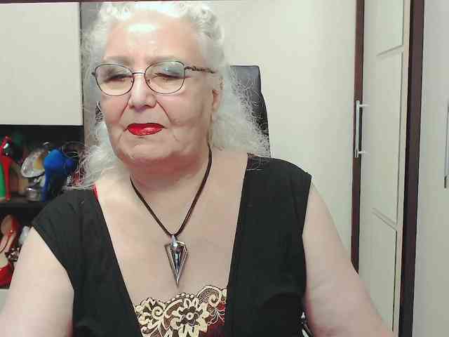 GrannyWants webcam