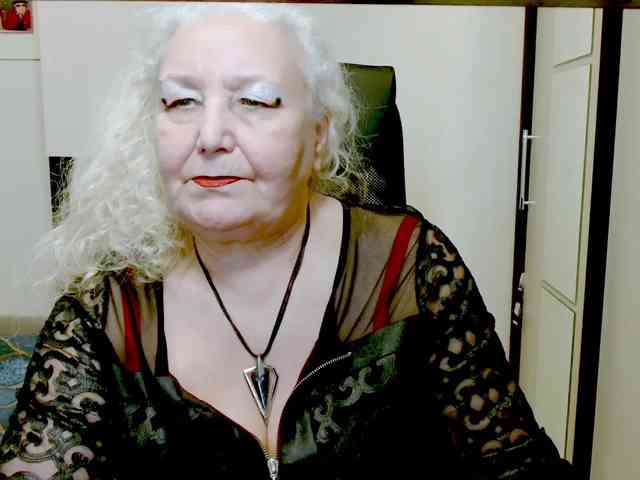 GrannyWants webcam