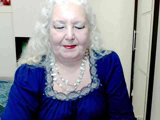 GrannyWants webcam