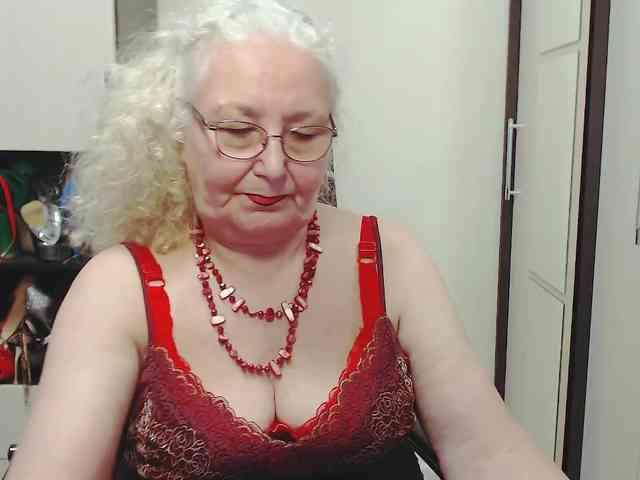 GrannyWants webcam