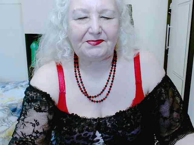 GrannyWants webcam