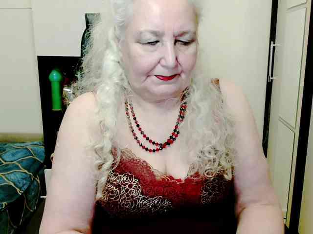 GrannyWants webcam