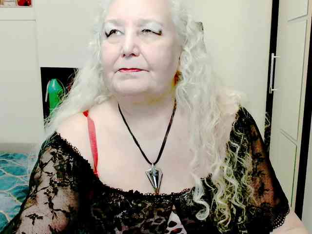 GrannyWants webcam