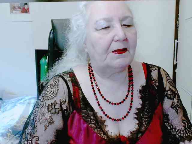 GrannyWants webcam
