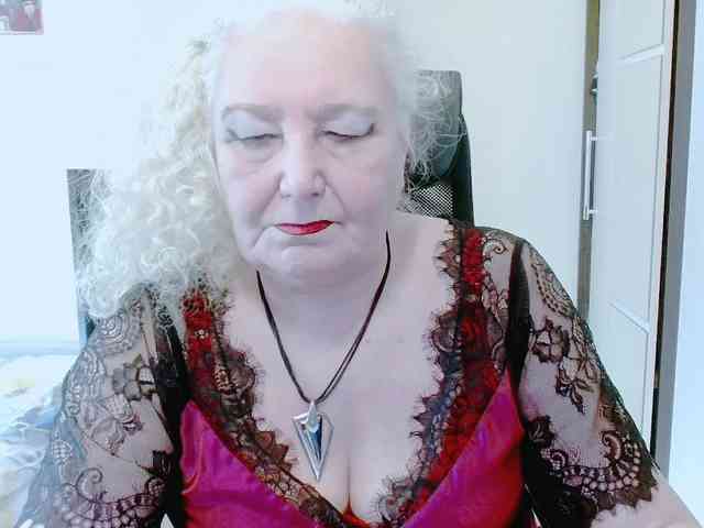 grannywants Live Webcam on BongaCams