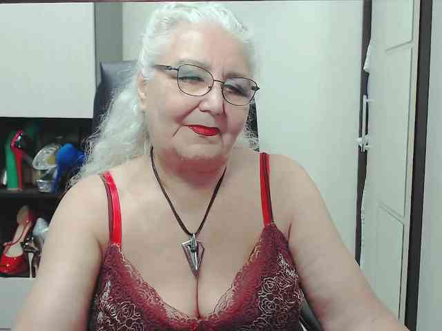 GrannyWants webcam
