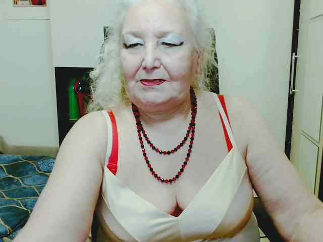 GrannyWants webcam