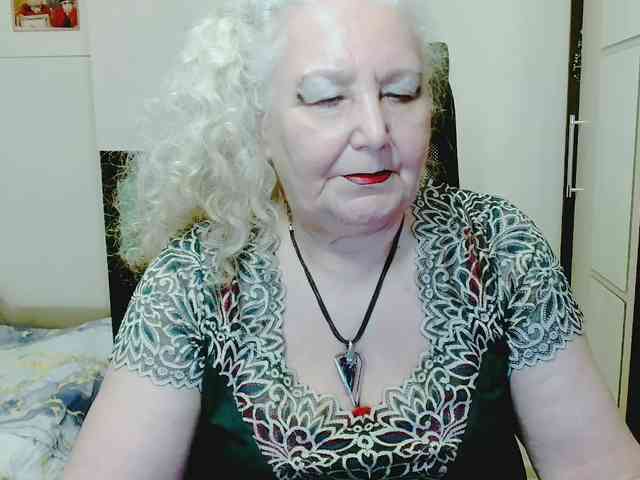 GrannyWants webcam