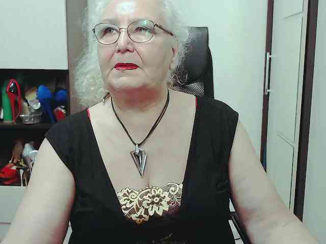 GrannyWants webcam