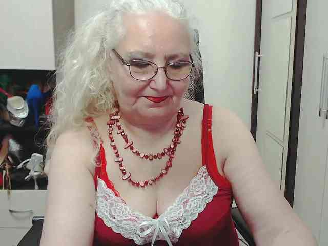 GrannyWants webcam