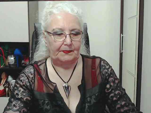 GrannyWants webcam