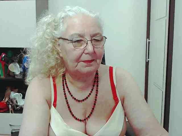GrannyWants webcam