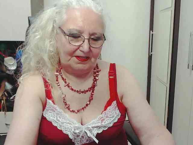 GrannyWants webcam