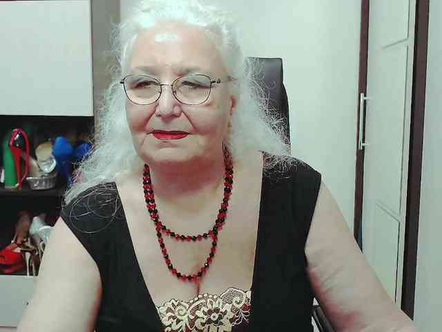 GrannyWants webcam