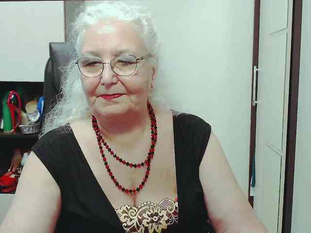 GrannyWants webcam