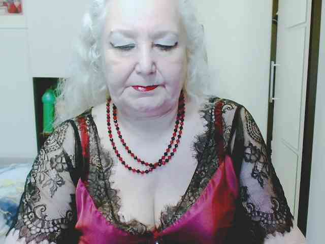 GrannyWants webcam