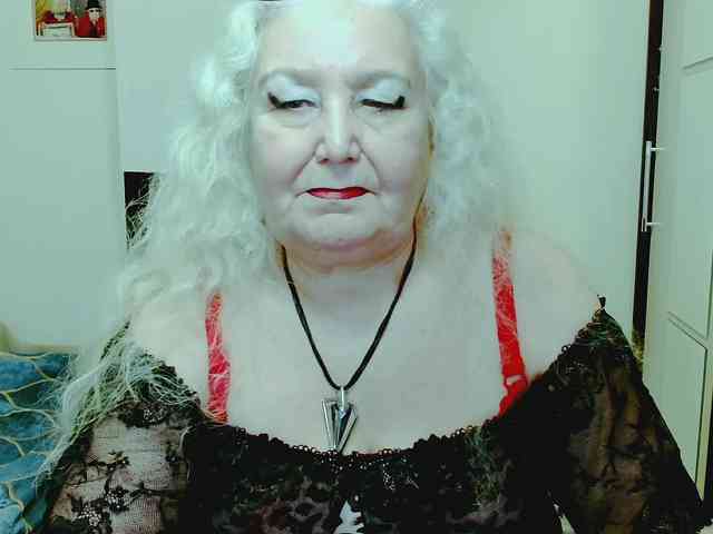 GrannyWants webcam