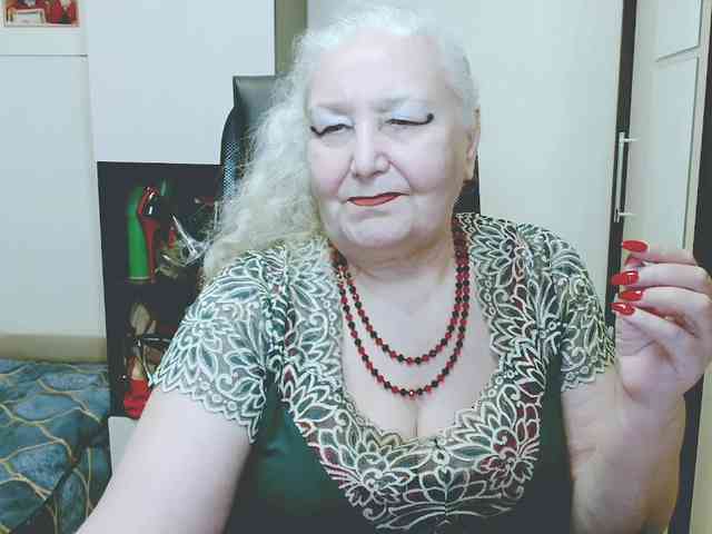 GrannyWants webcam