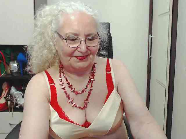 GrannyWants webcam