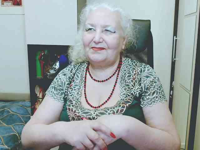 GrannyWants webcam