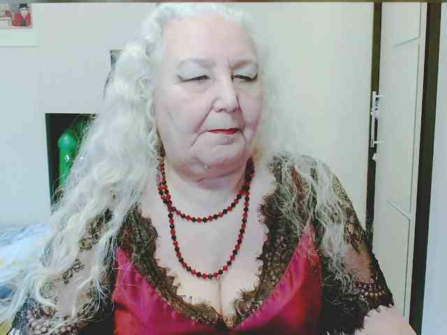 GrannyWants webcam