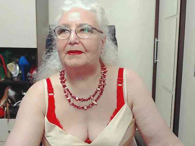 GrannyWants webcam