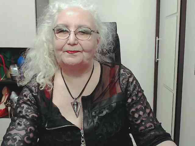 GrannyWants webcam
