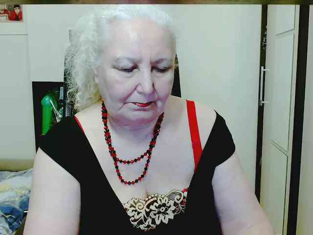 GrannyWants webcam