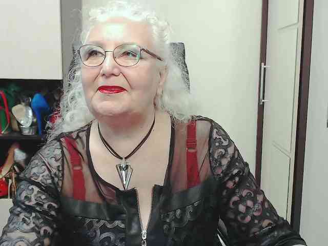 GrannyWants webcam