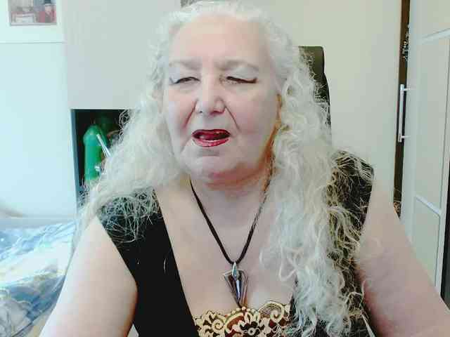 GrannyWants webcam