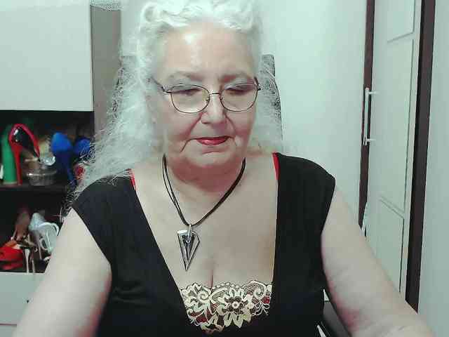 GrannyWants webcam