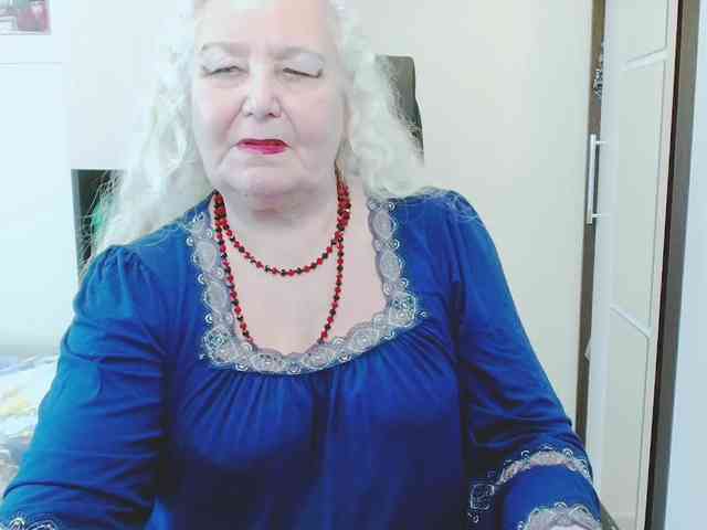 grannywants Live Webcam on BongaCams