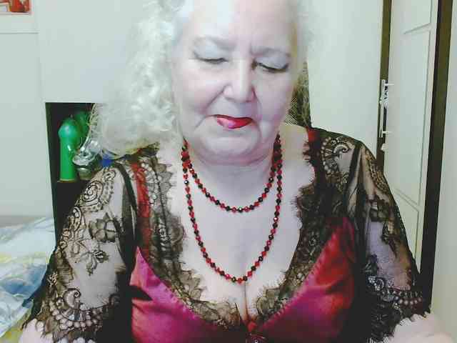 GrannyWants webcam