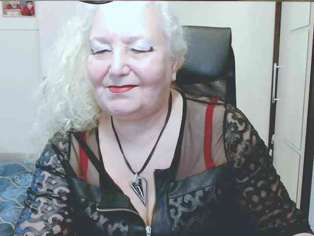 GrannyWants webcam