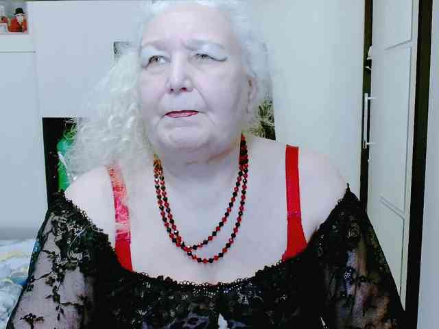 grannywants Live Webcam on BongaCams