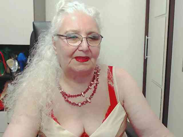 GrannyWants webcam