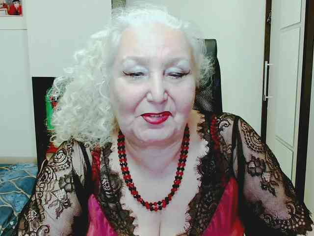GrannyWants webcam