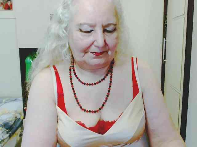 GrannyWants webcam